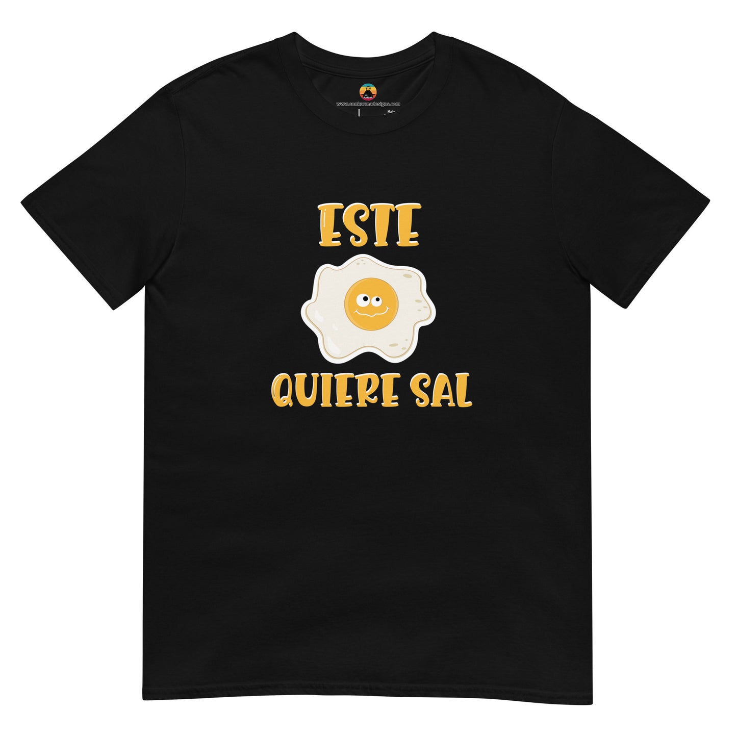 Este Huevo quiere sal...Short-Sleeve Unisex T-Shirt